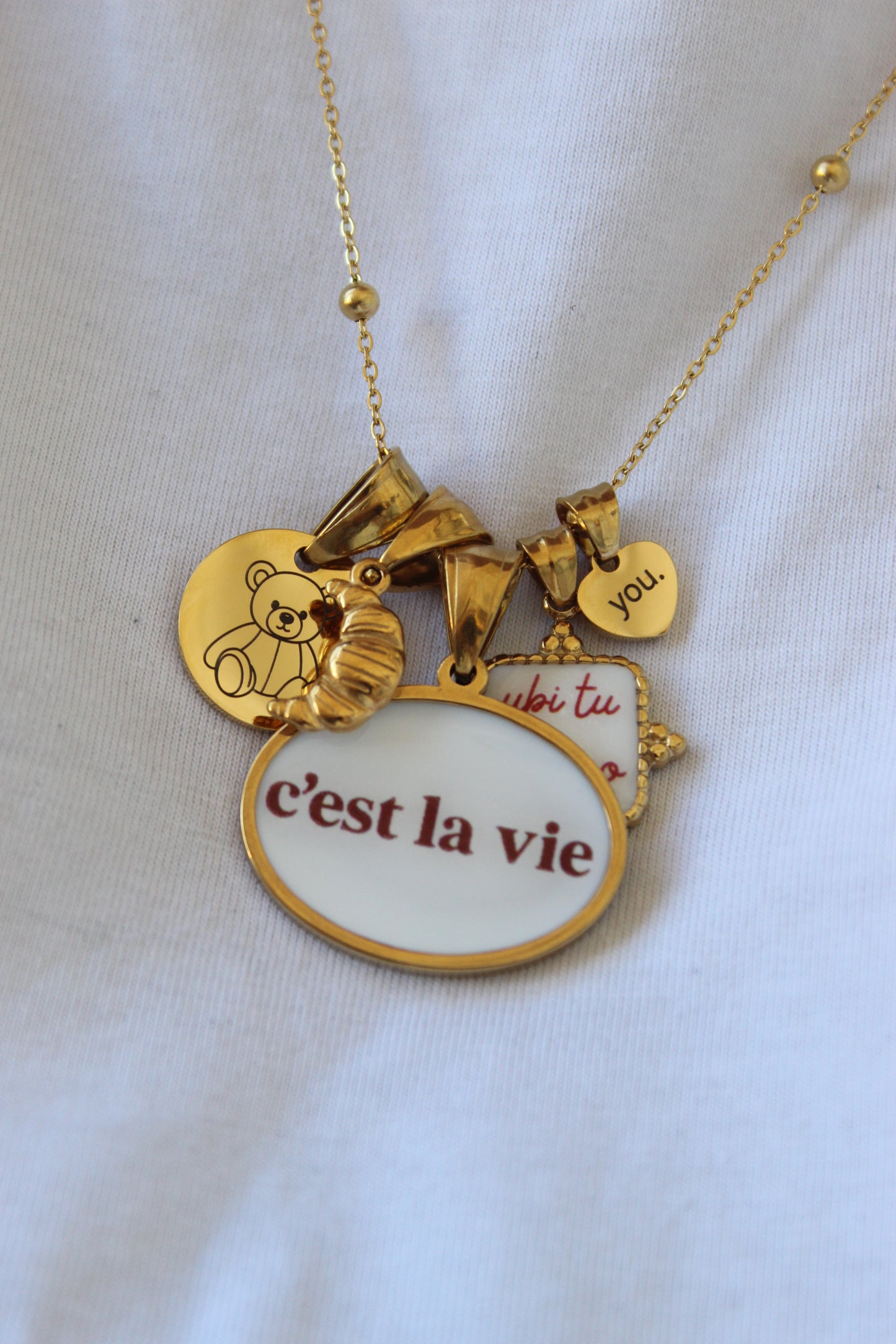 ciondolo C'EST LA VIE.