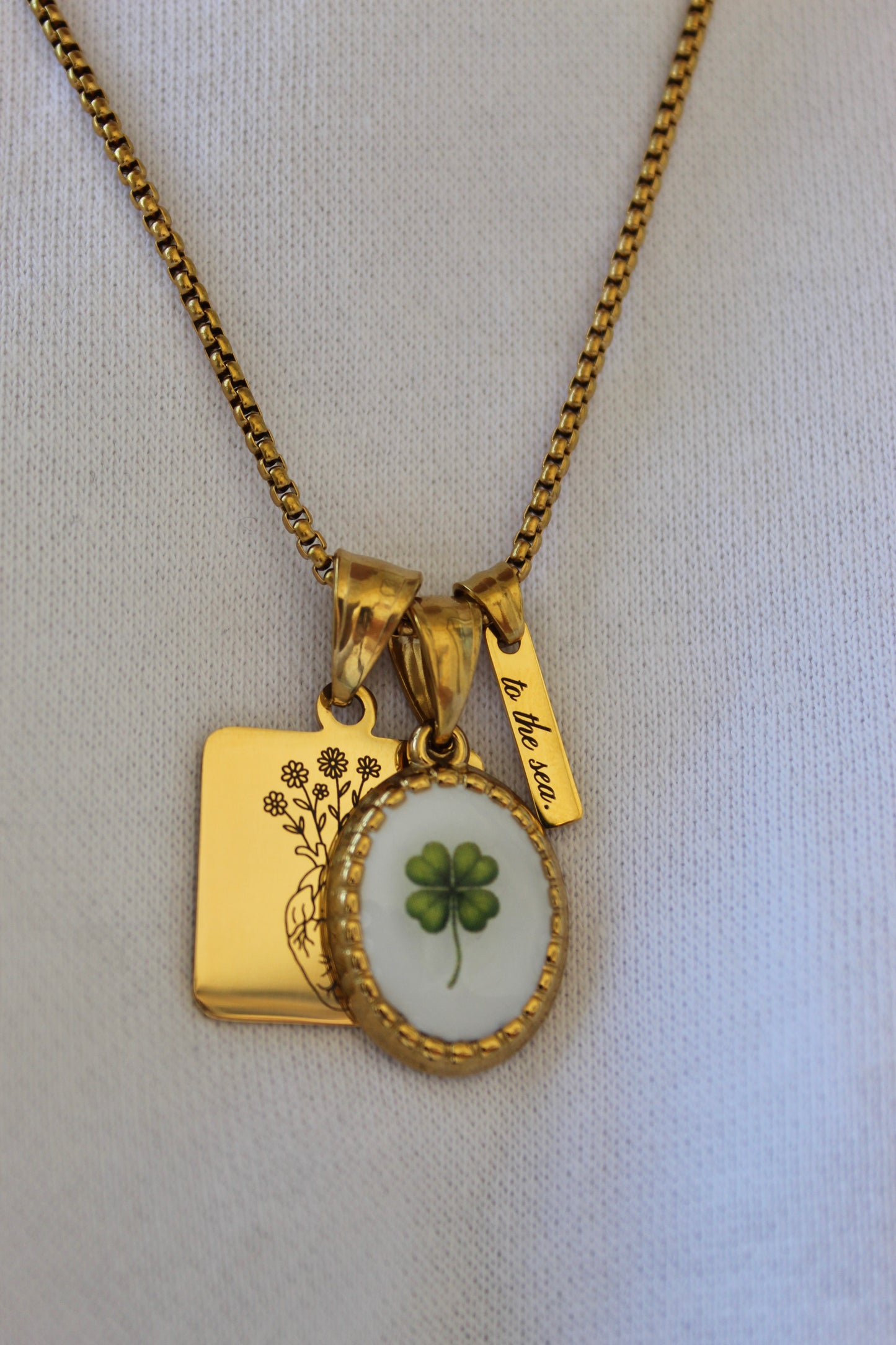 ciondolo TO THE SEA.